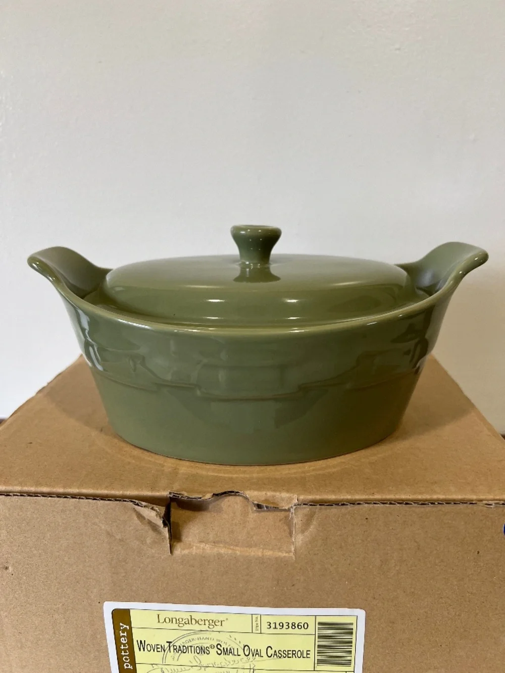 Longaberger Woven Traditional Small Oval Casserole Sage Green 3193860